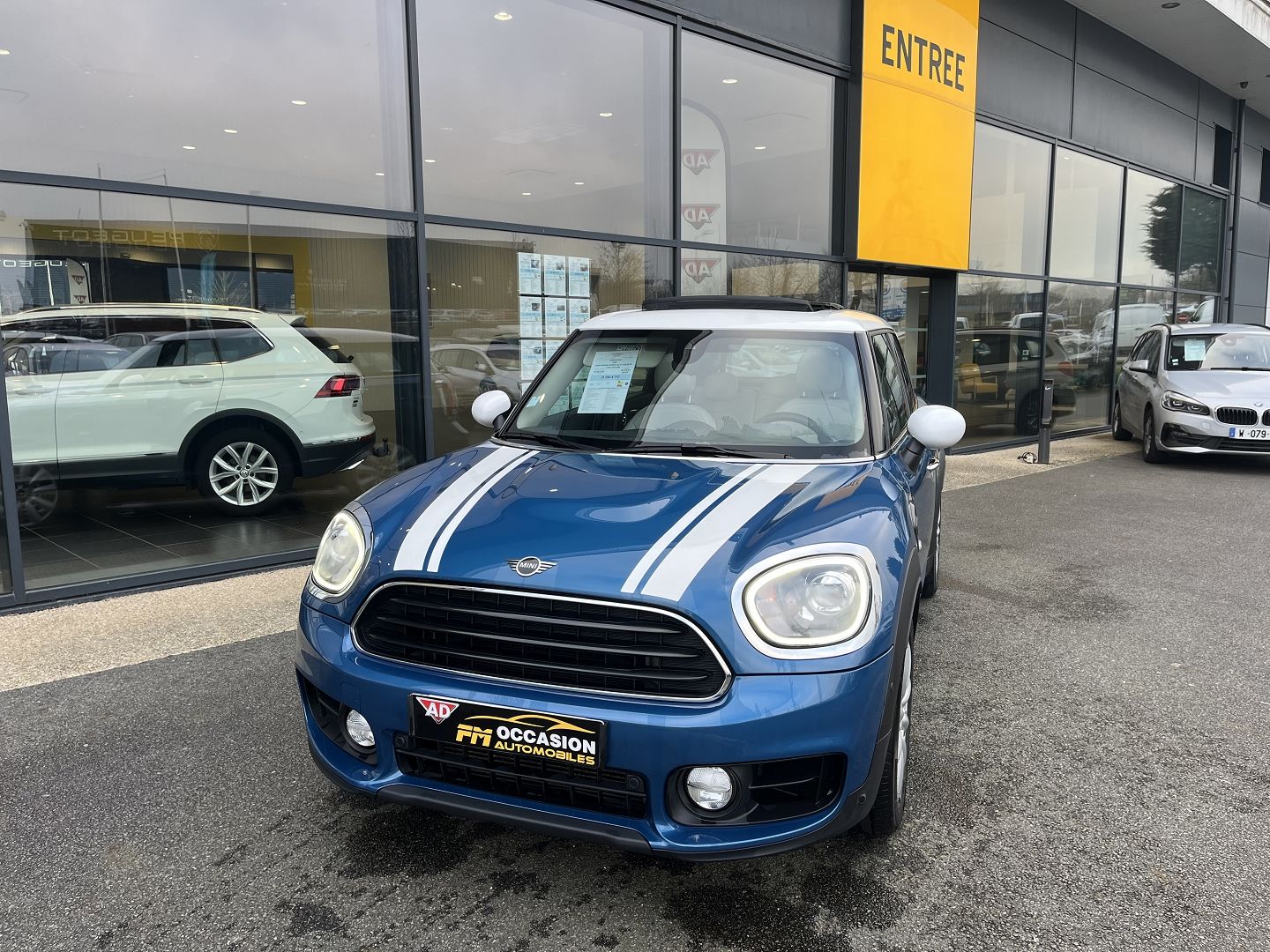 MINI COUNTRYMAN a vannes en morbihan et bretagne